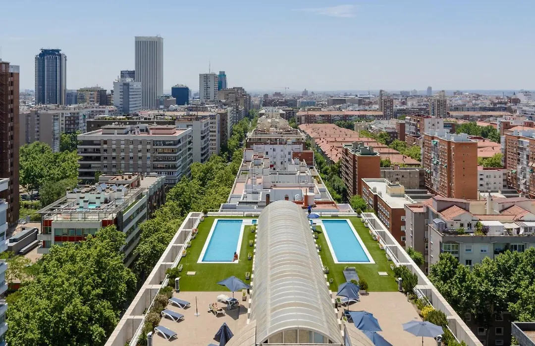 Charming Eurobuilding Skyline Madrid-1